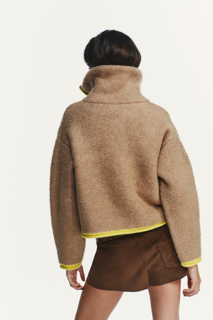 Alexa Coat